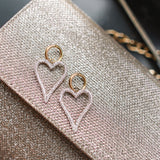 Boucles d'oreilles Love scintillantes en rose